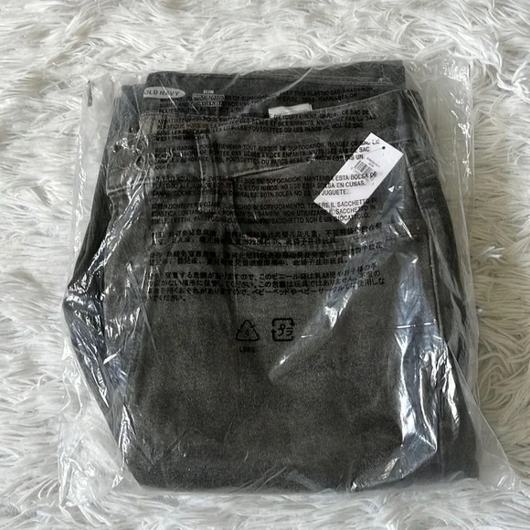 Old Navy Men’s Slim Built-In tough/Flex Ripped Jeans for Men size 32 X 30 - Picture 4 of 14